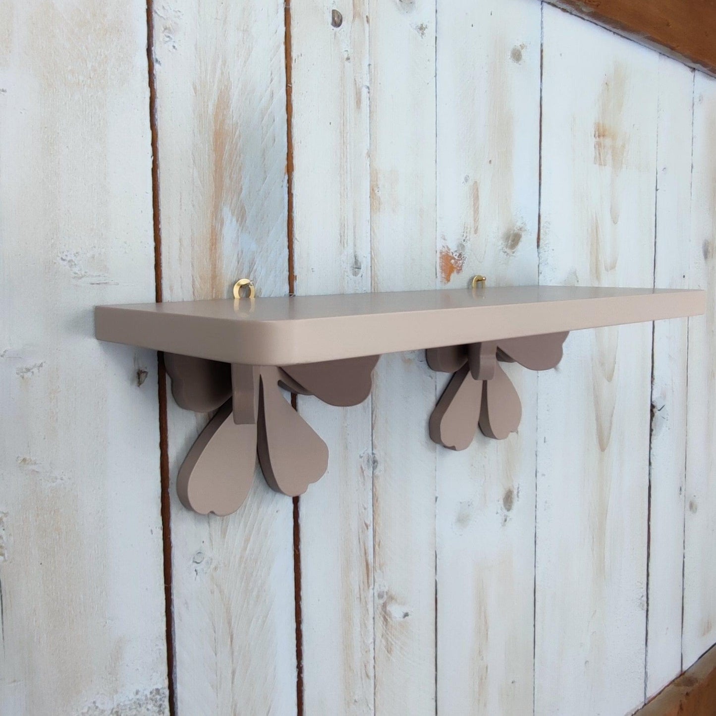 Mensola Artigianale con Fiocchi in stile Shabby Chic