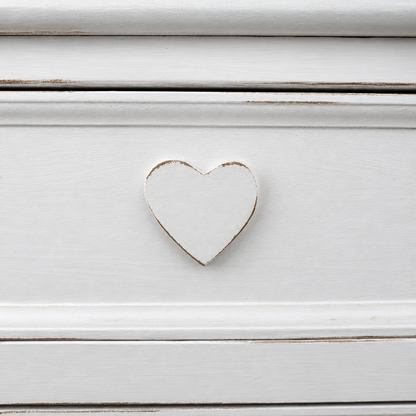 Cassettiera artigianale shabby chic bianco - dettaglio cuore