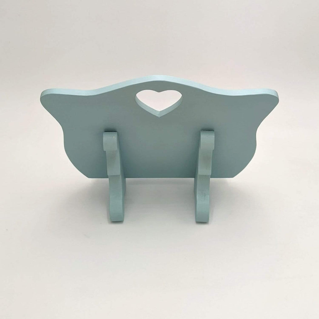 Leggio da cucina artigianale in legno con cuore intarsiato