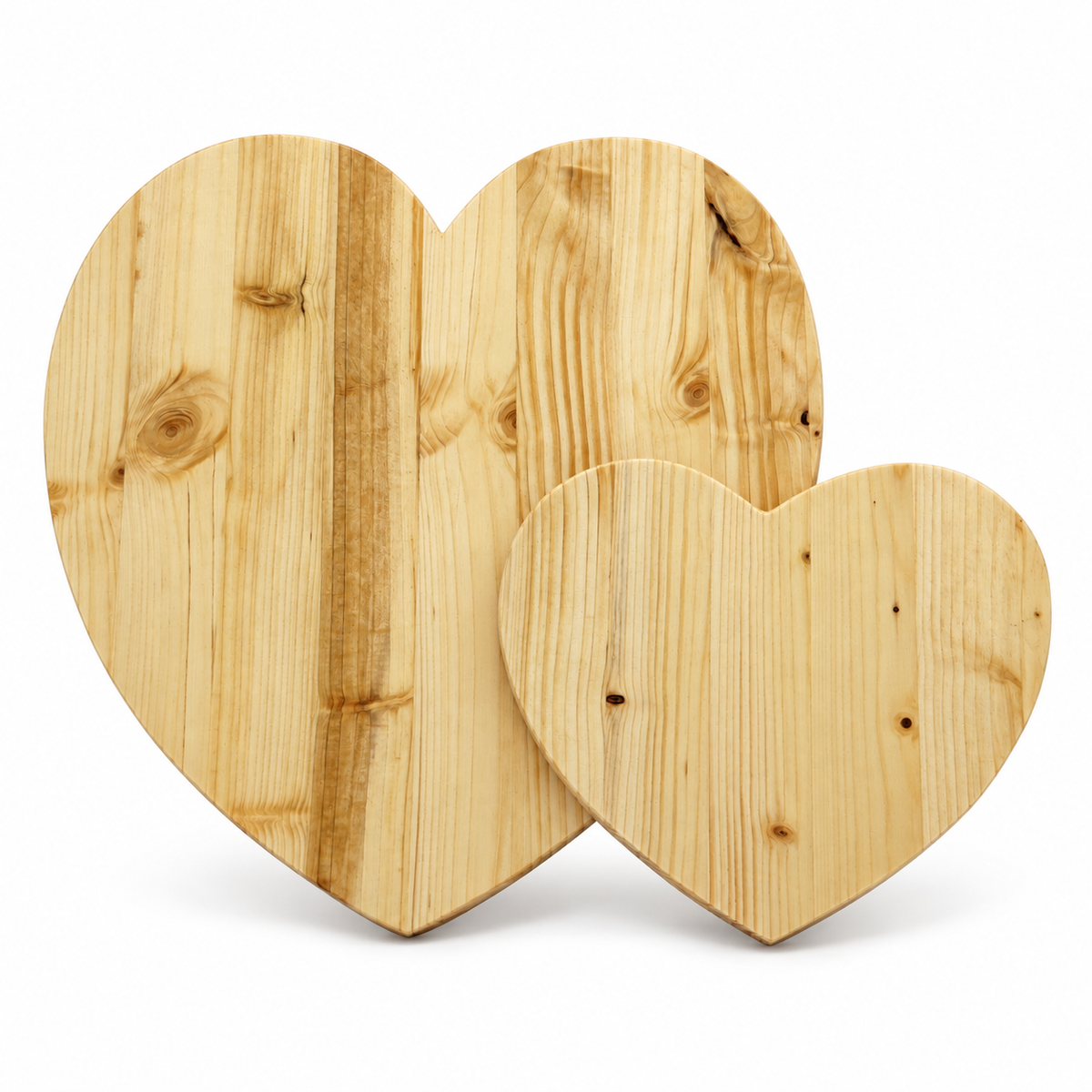 Tagliere Valentino Domeahome due cuori in legno di abete su sfondo bianco
